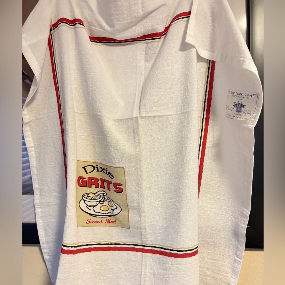 Dixie Grits flour sack kitchen towel. Loop for hanging. Country decor. Brand new